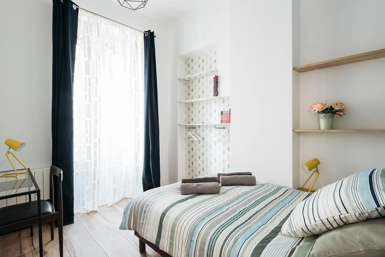 Appartement DIFY Joli - Place des Brotteaux Lyon France